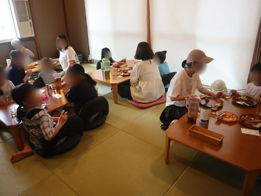 あすたーほっこりこども食堂