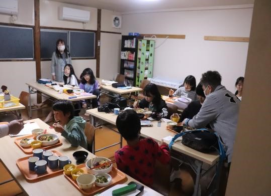 えがお食堂