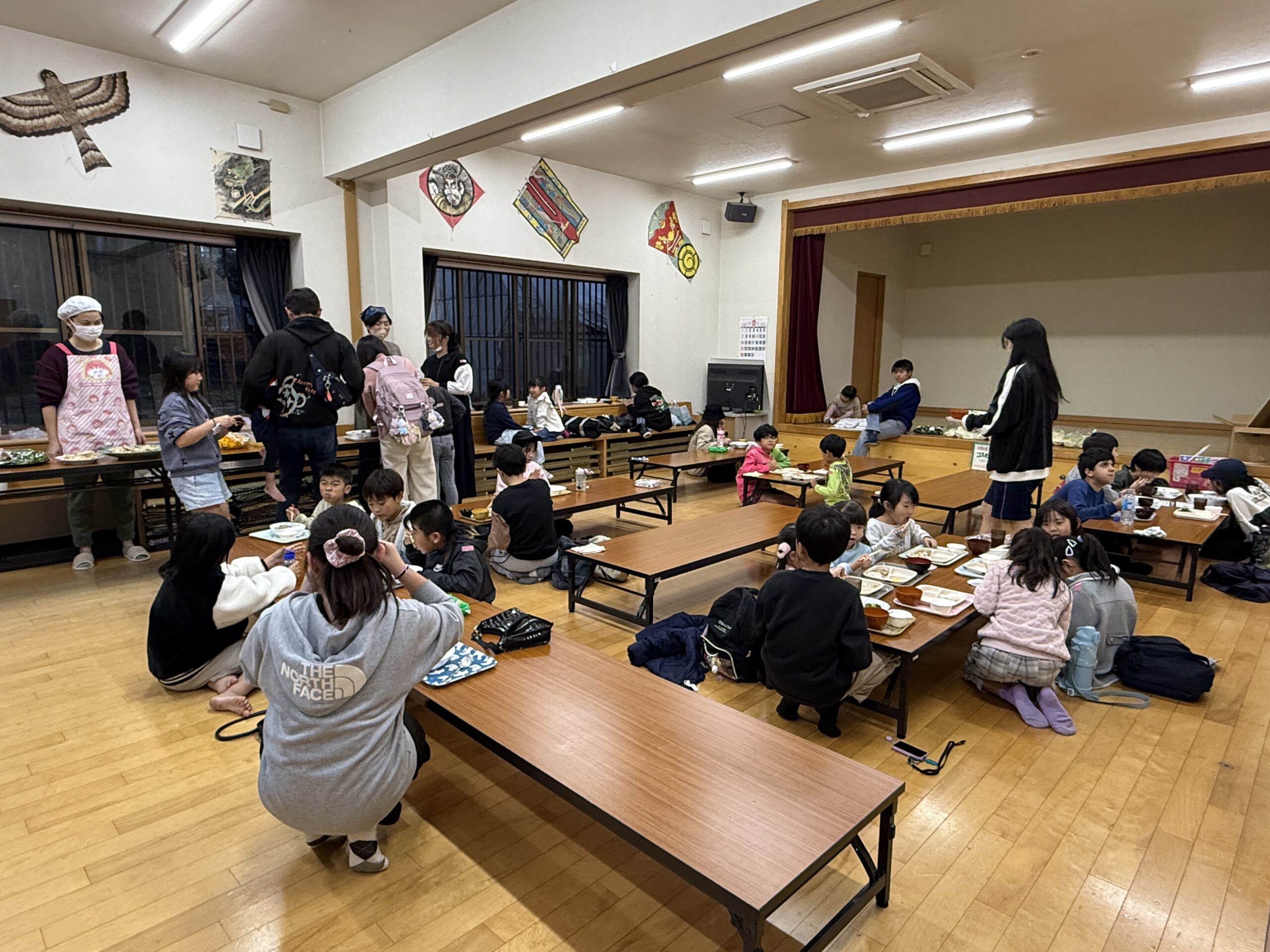 「こどもの声なき声を聴く」こどもが心から安心して笑顔ですごせる居場所「たまりんば」